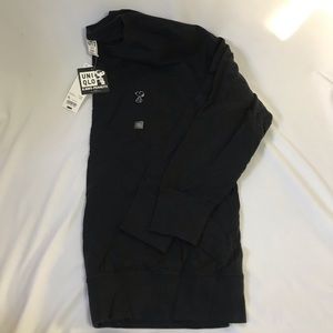 Uniqlo x Kaws x Peanuts Snoopy Black Sweatshirt